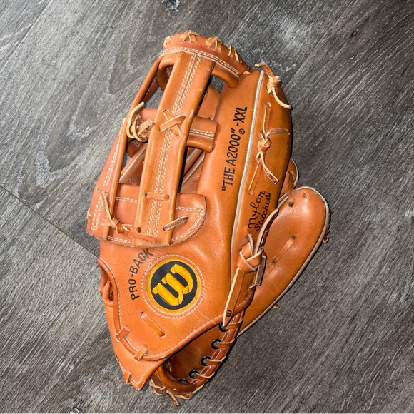 Wilson Pro-Back Tan Leather Glove